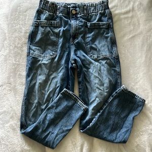 Gap Denim Mom Jean